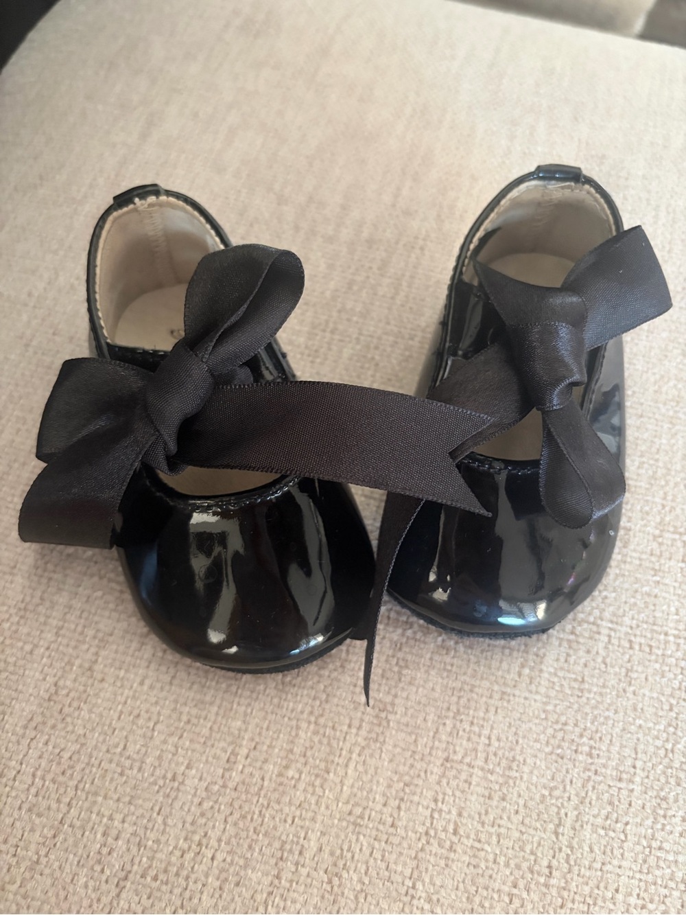 Ralph Lauren Black Patent Mary Jane Shoes with Ribbon Bows